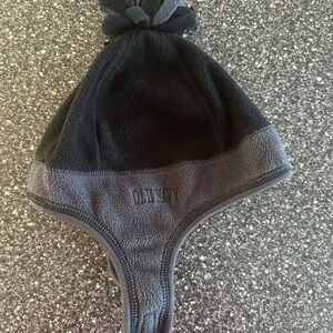 Old Navy Black and Gray Fleece Hat